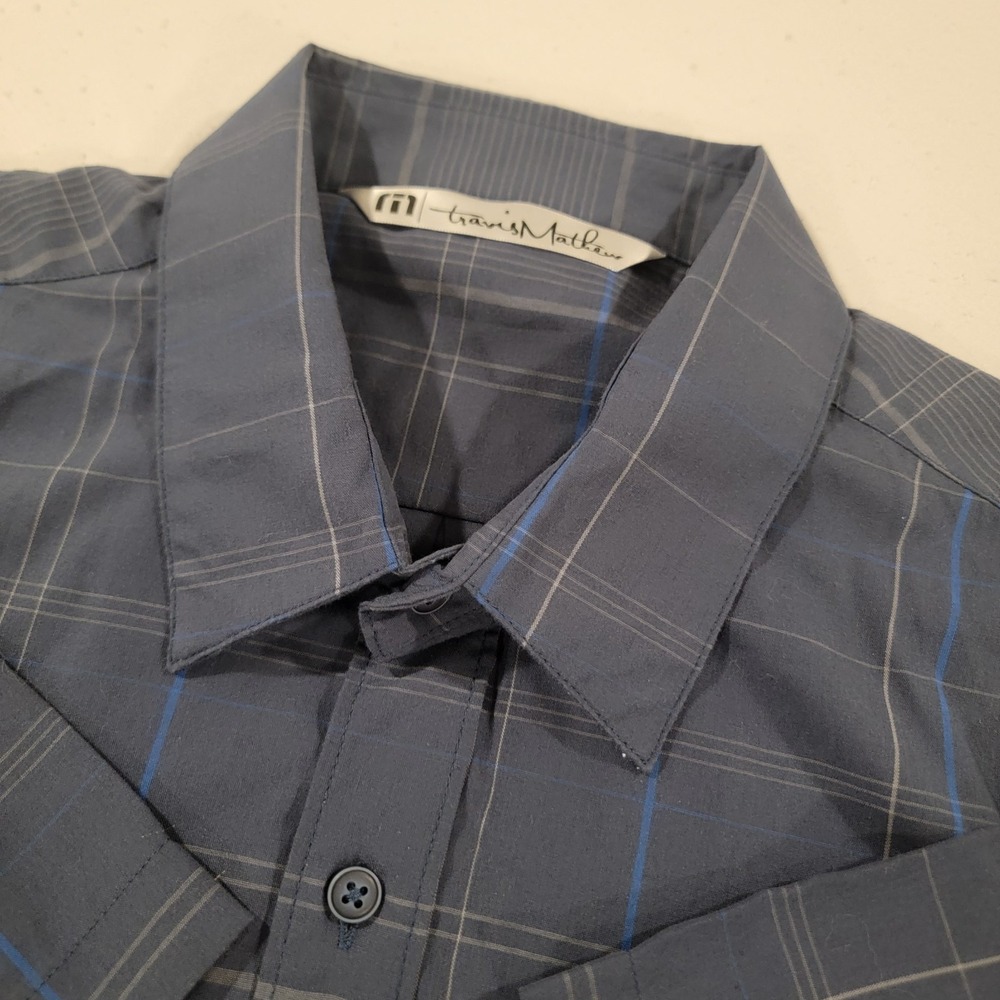 Travis Mathew‎ Button Down Short Sleeve Shirt Mens Medium Dark Blue Golfing